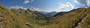 51 In decisa salita per Cima di Lemma con vista verso i Laghi di Porcile di Valle Lunga